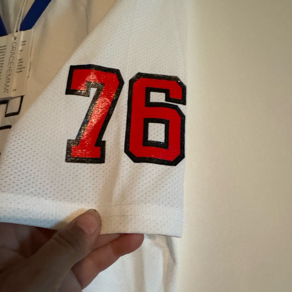 NWT USA Jersey style Graphic White T-Shirt - Picture 5 of 8